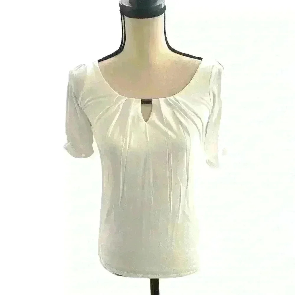 White House Black Market Top NWT